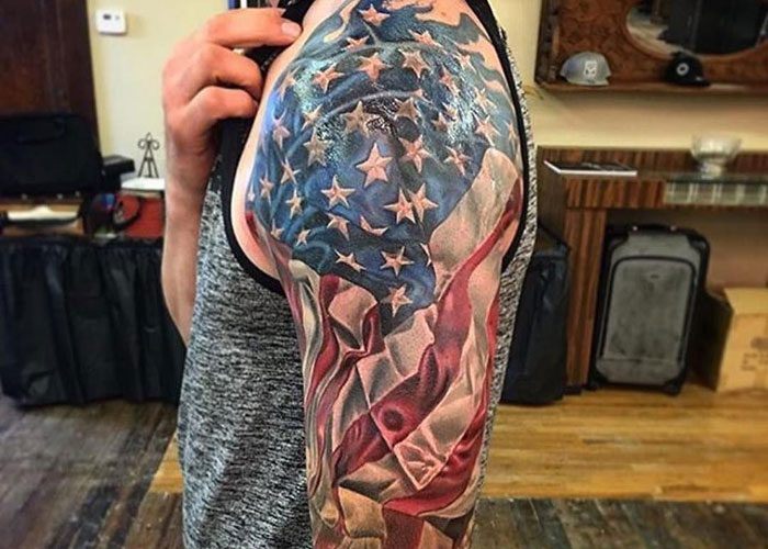 Cool American Flag Tattoos For Men - Men's Hairstyles