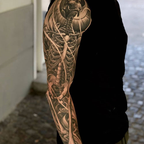 3D shoulder tattoo