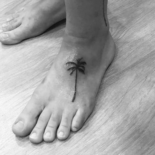 100+ Small Simple Tattoo Designs For Men Small Palm Tree Tattoo For Guys