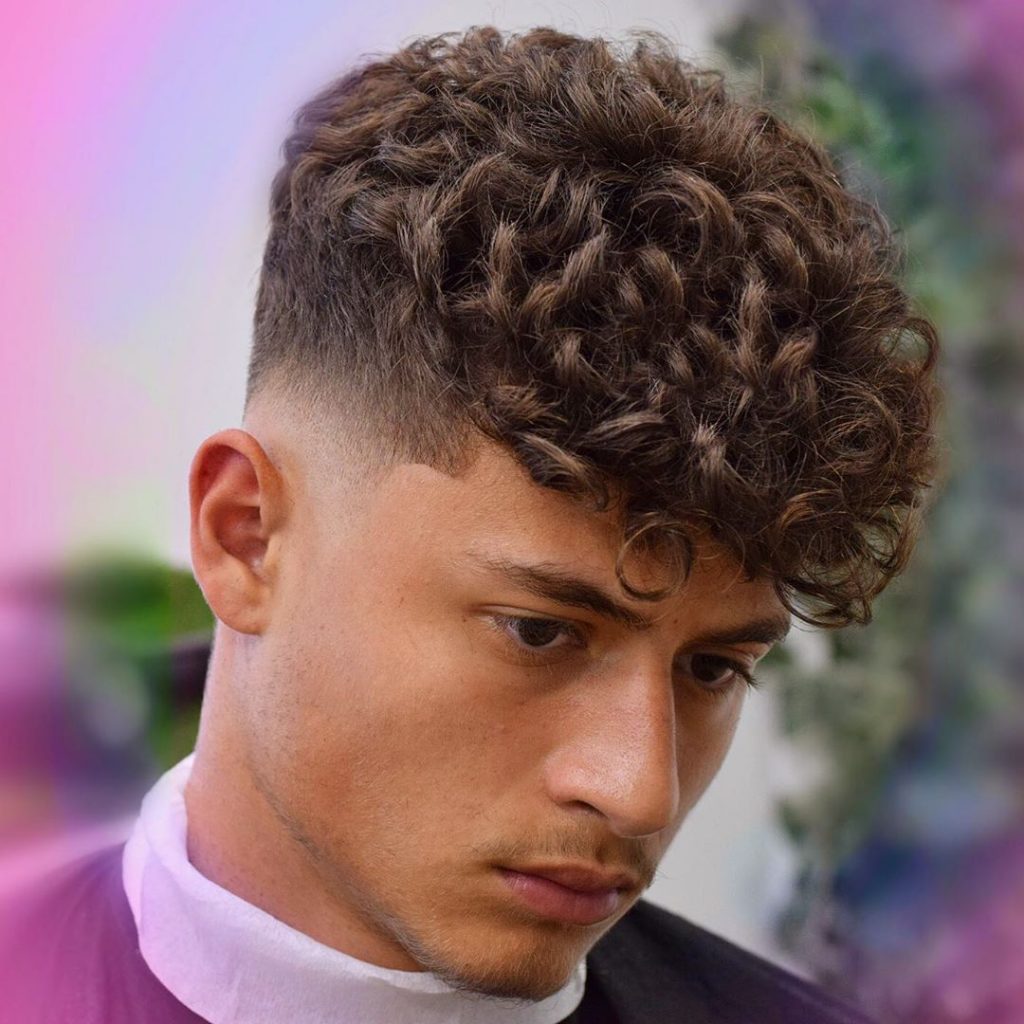 40 Cool Haircuts For Young Men Best Men’s Hairstyles 2020 Barber Fade Haircuts For Curly Hair Men