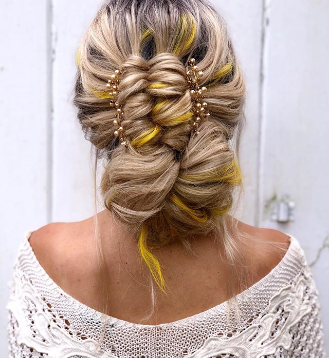 40+ Stunning Wedding Hairstyles For Long Hair Gorgeous Wedding Hairstyles 2020 #16