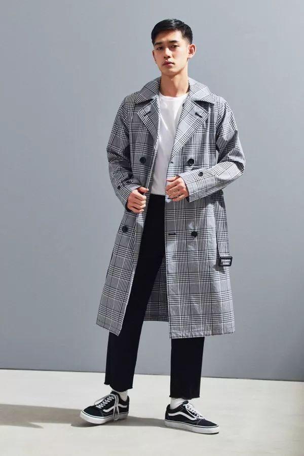 Best Trench Coats For Men 2020 And How To Wear A Trench Coat 17