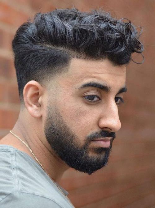 40+ Best Curly Hairstyles For Men Stylish Men's Curly Haircuts Loose Curly Hair Undercut Fade