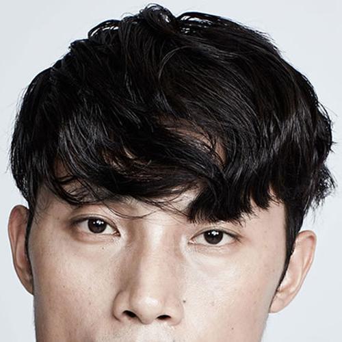 Men With Cropped Bangs Top 35 Best Men’s Haircuts With Bangs Handsome Men’s Fringe Hairstyles