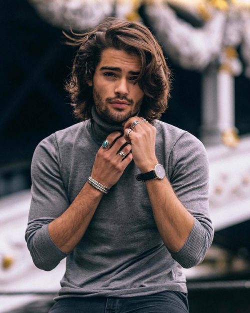 Shaggy Haircut With Medium Length Hair Top 30 Most Attractive Chin Length Hairstyles For Men Best Men's Chin Length Hairstyles 2020