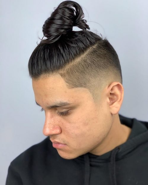 Top 30 Disconnected Undercut Hairstyles For Men Best Men's Disconnected Undercut Haircuts Top Knot With Undercut