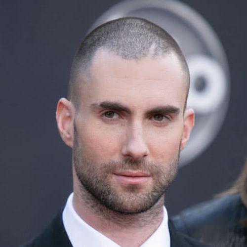 30 Best Adam Levine Haircuts And Hairstyles 29