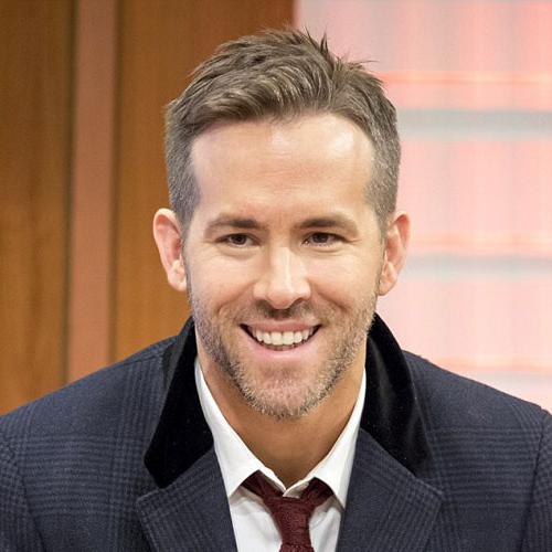 35 Best Ryan Reynolds Hairstyles And Haircuts 22