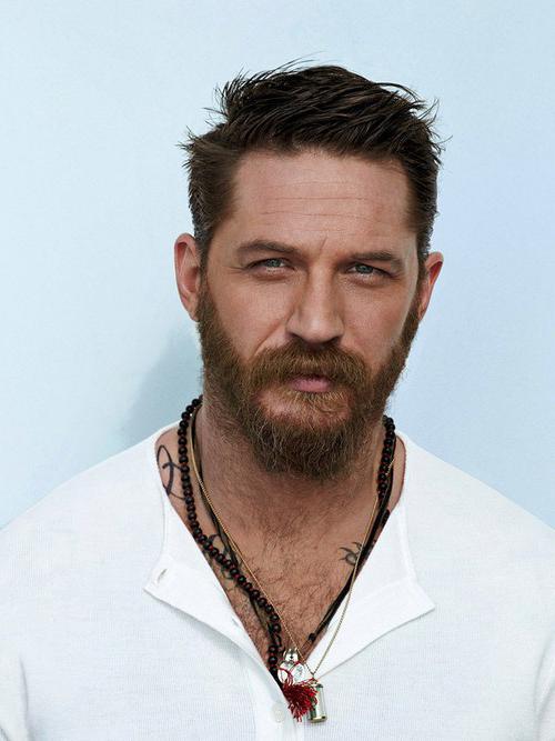 Top 30 Best Tom Hardy Hairtyles & Haircuts 2020 Soft Texture Tousled Tom Hardy Hairstyle