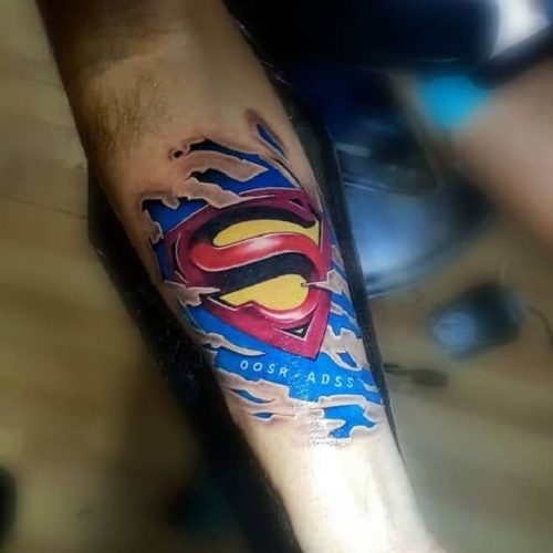 Top 35 Best Superman Tattoo Designs For Men In 2020 Awesome Superman Ideas Realismo Color Tattoo