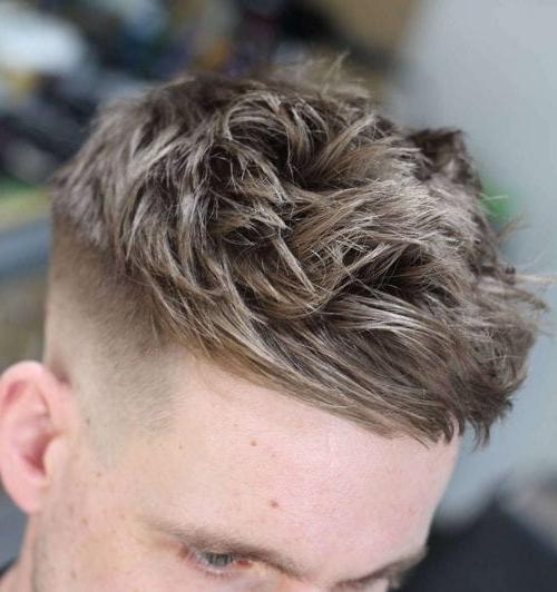 40 Best Mens Textured Hairstyles 2020 Textured Haircuts For Men Highlights On Modern Caesar And Undercut