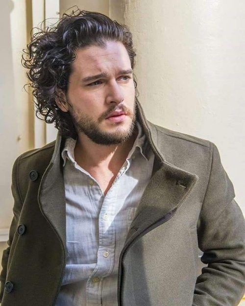 25 Best Kit Harington Curly Haircuts 2020 Jon Snow Hairstyles Flowing Curly Hair With Beard