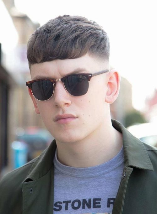 50+ Best Haircuts For Men With Glasses Medium Skin Fade Textured Crop