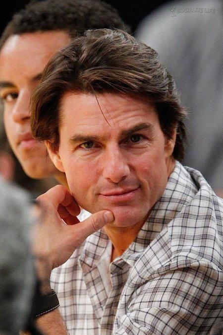 Top 25 Best Tom Cruise Hairstyle Tom Cruise Chocolate Brunette Look