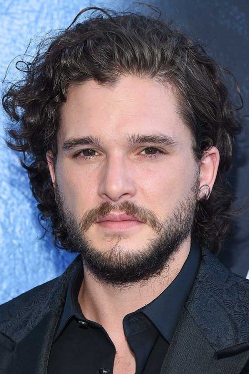 30 Best Surfer Hairstyles For Guys Beach Men’s Haircuts Men's Surfer Hairstyles 2020 Surfer Hair Kit Harington Styled Back Curls