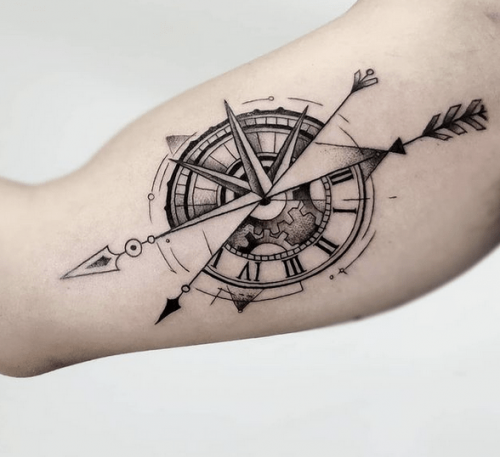 Compass Arrow Tattoo Design02