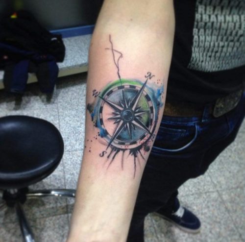 100+ Best Compass Tattoo Ideas 26
