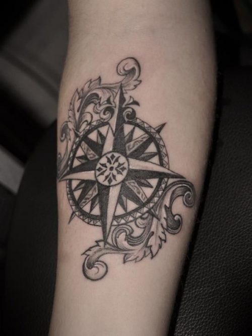 100+ Best Compass Tattoo Ideas For Guys 42